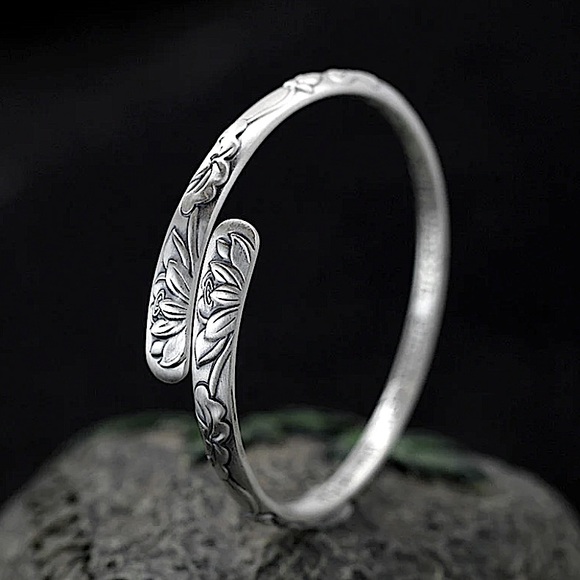 Sterling Silver Lotus Mantra Bangle Bracelet - Picture 6 of 9